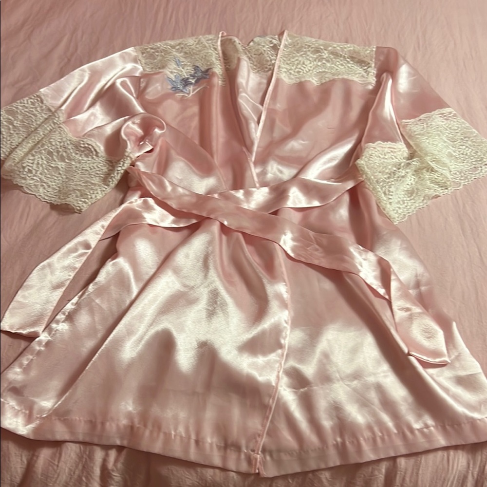 vintage pink lace robe